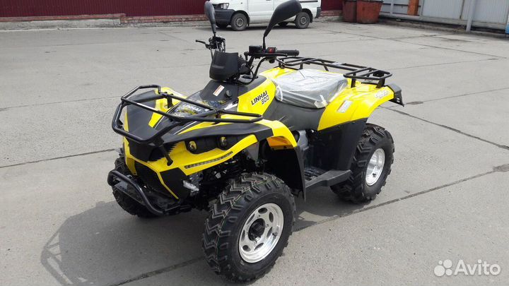Квадроцикл Linhai Yamaha D 300 4WD желтый