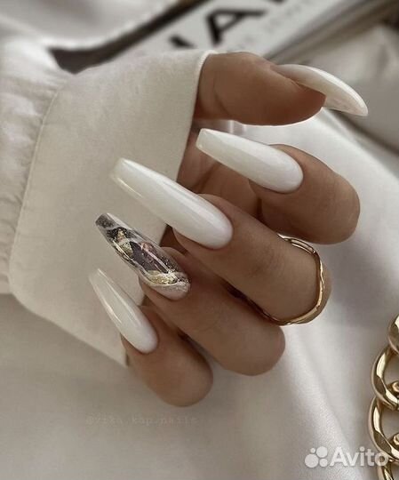 Маникюр в центре