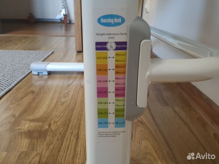 Растущая парта и стул бу