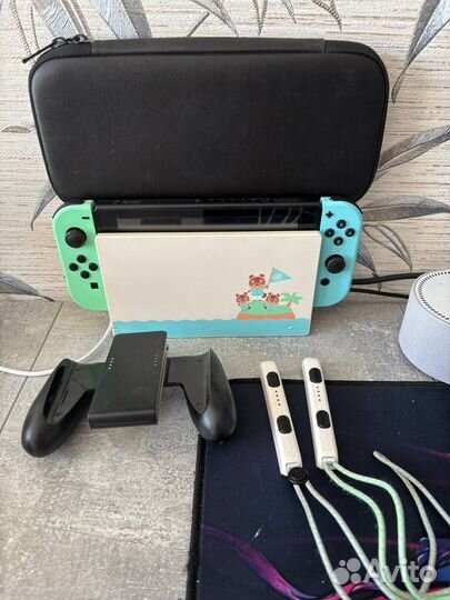 Nintendo switch animal crossing edition