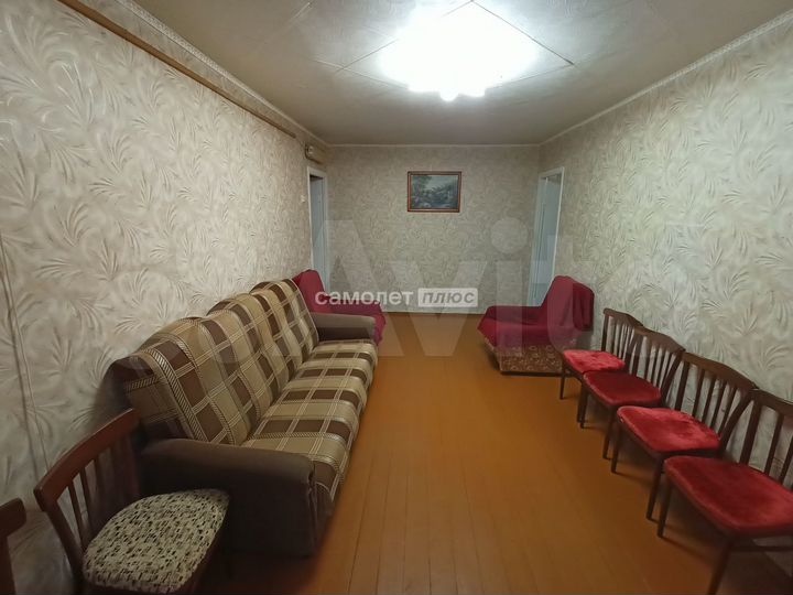 3-к. квартира, 54 м², 1/4 эт.