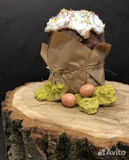 Торт, эклеры, макарон