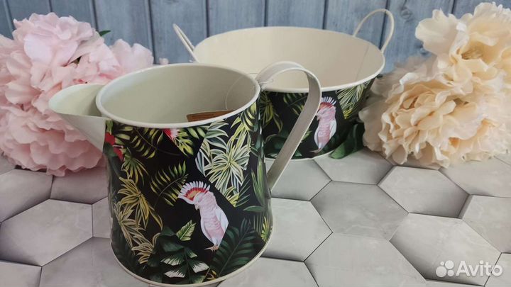 Вазы, цветы