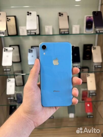 iPhone Xr, 64 ГБ