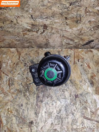 Бачок гидроусилителя BMW 5 E60 (2002 - 2010)