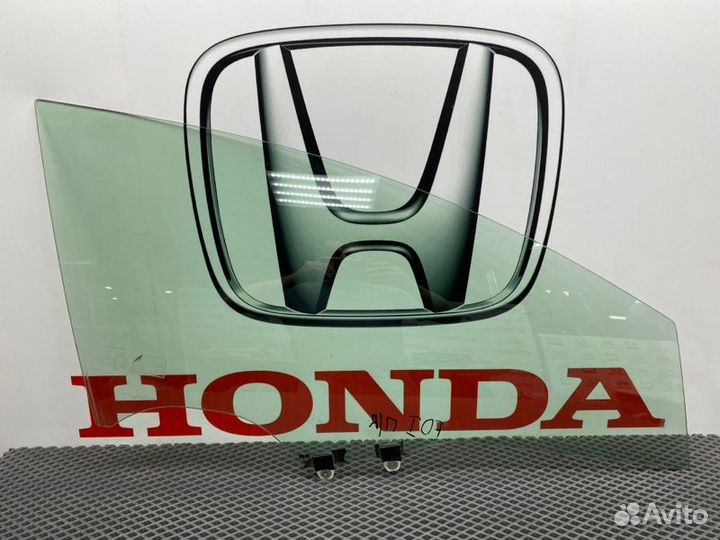 Стекло двери переднее правое Honda Civic FD(4Д)
