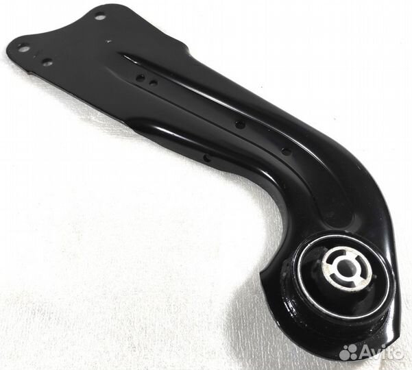 Pычаг задней подвески продольный левый Golf 2009