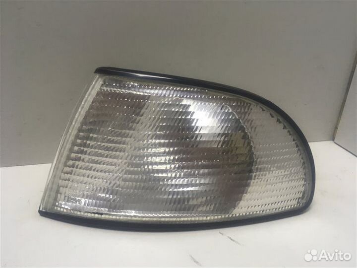 Поворотник левый audi A4 B5 1994-2001