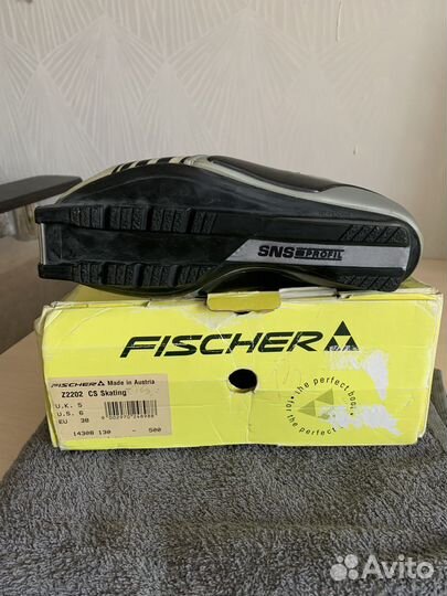 Лыжные ботинки fischer,размер 38 Евро