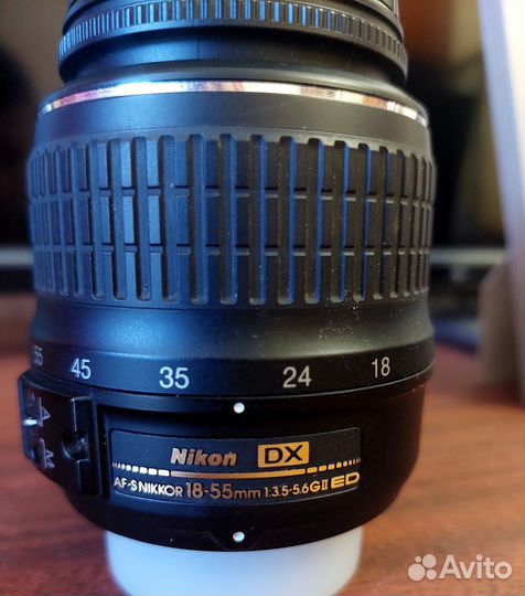 Объектив nikon DX 18-55 II