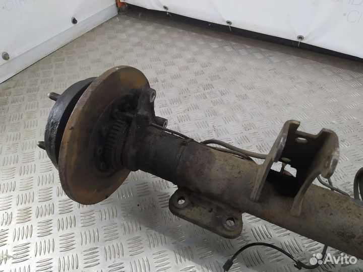 Чулок заднего моста Ford Transit 2006