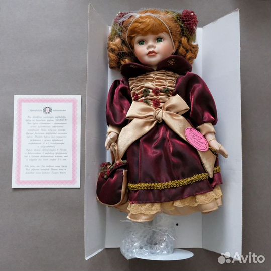 Кукла фарфоровая коллекционная Remeco collection