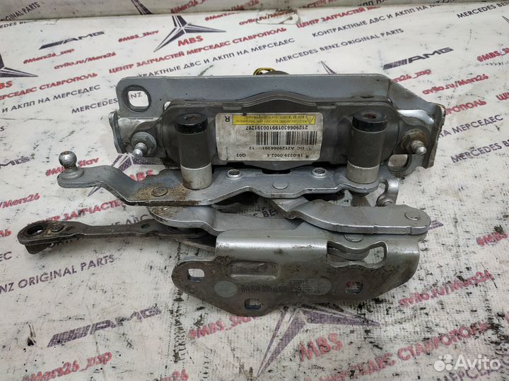 Петли капота w212 Mercedes (пара)