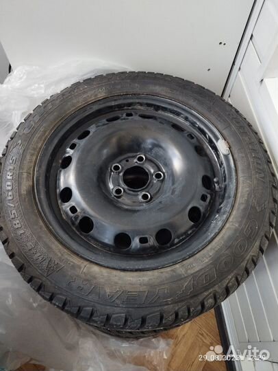 Зимние колеса на volkswagen polo r15