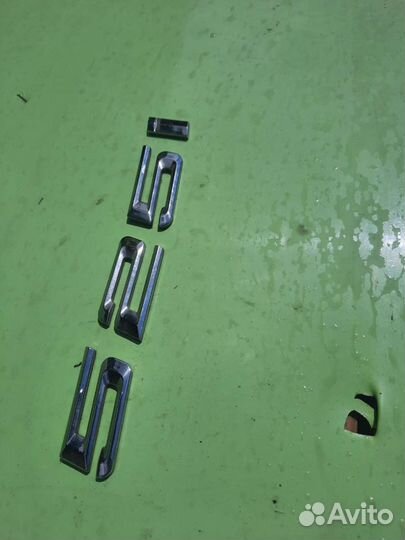 Логотип бмв 525i