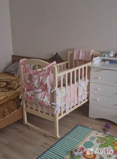 Детская кроватка