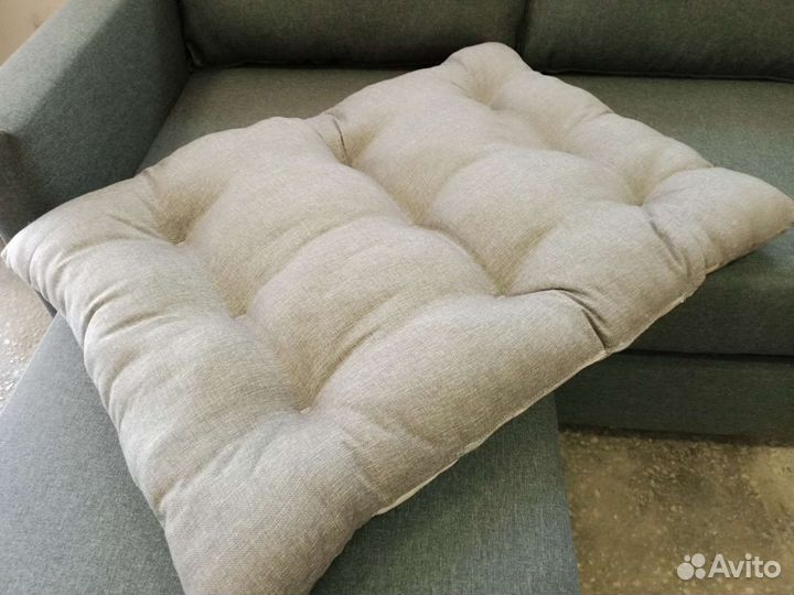 Лежанка - матрасик для крупных и средних собак