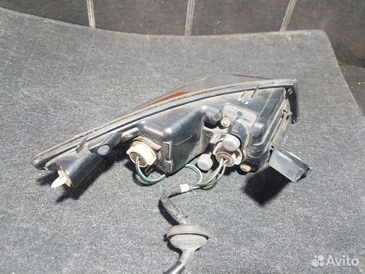 Фонарь задний honda civic 8 5D