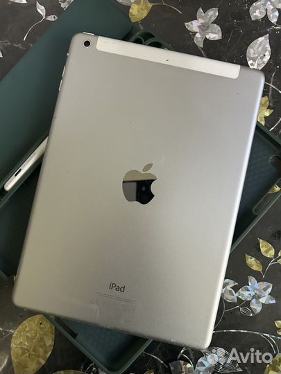 iPad air 1 (9.7) 32 gb + sim