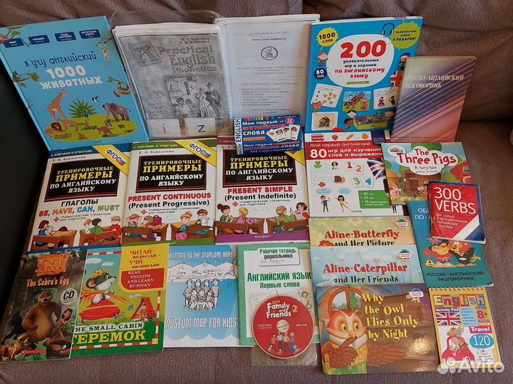 Книги детские, обучающие, Winx, Супергерои фигурки