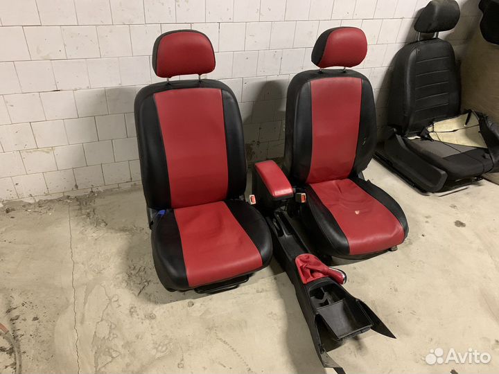 Салон Geely MK Cross 2011-2016г