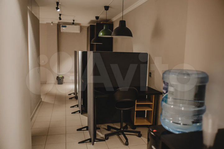 Рабочие места в офисе с ремонтом и юр. адресом