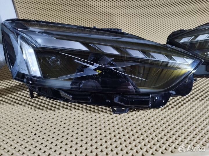 Фара правая левая Audi A5 laser black
