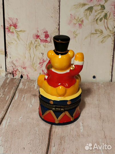 Фарфоровая шкатулка Мишка на барабане