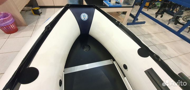 Лодка пвх Stormline Adventure Standard 340 бело-си