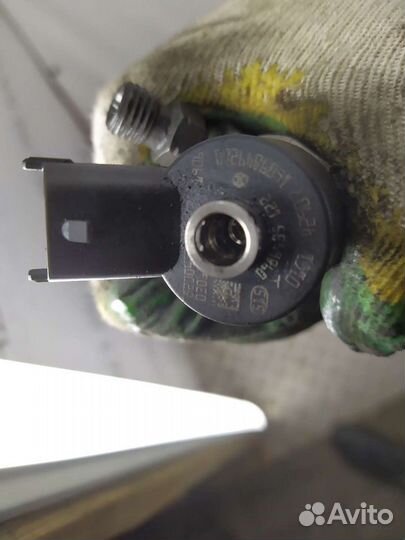 Форсунка электрическая Peugeot Expert 2008+ 1.6HDI