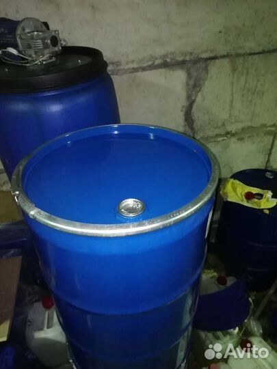 Продам бочки 200 л пустые