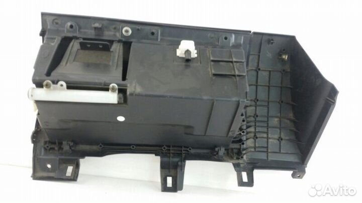 Бардачок Nissan Skyline V35 VQ25DD 2004