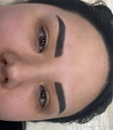 Модель на перманентный макияж