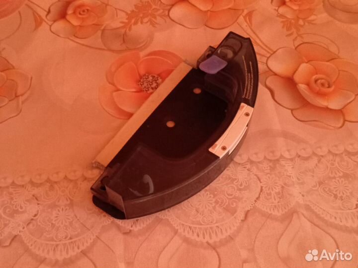 Робот пылесос coolfort