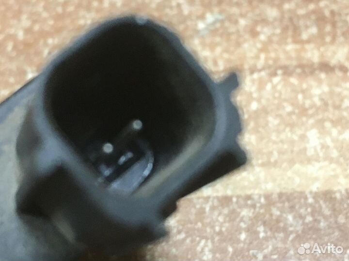 Датчик удара Kia Sportage 3 / Hyindai ix35