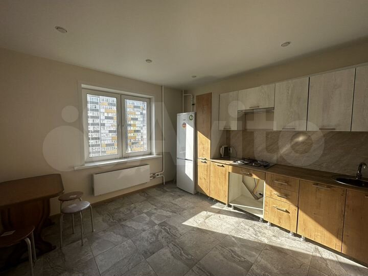 1-к. квартира, 40 м², 6/10 эт.