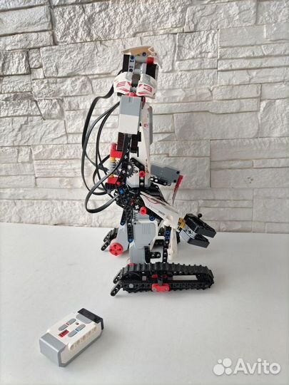 Робот lego mindstorms ev3 31313