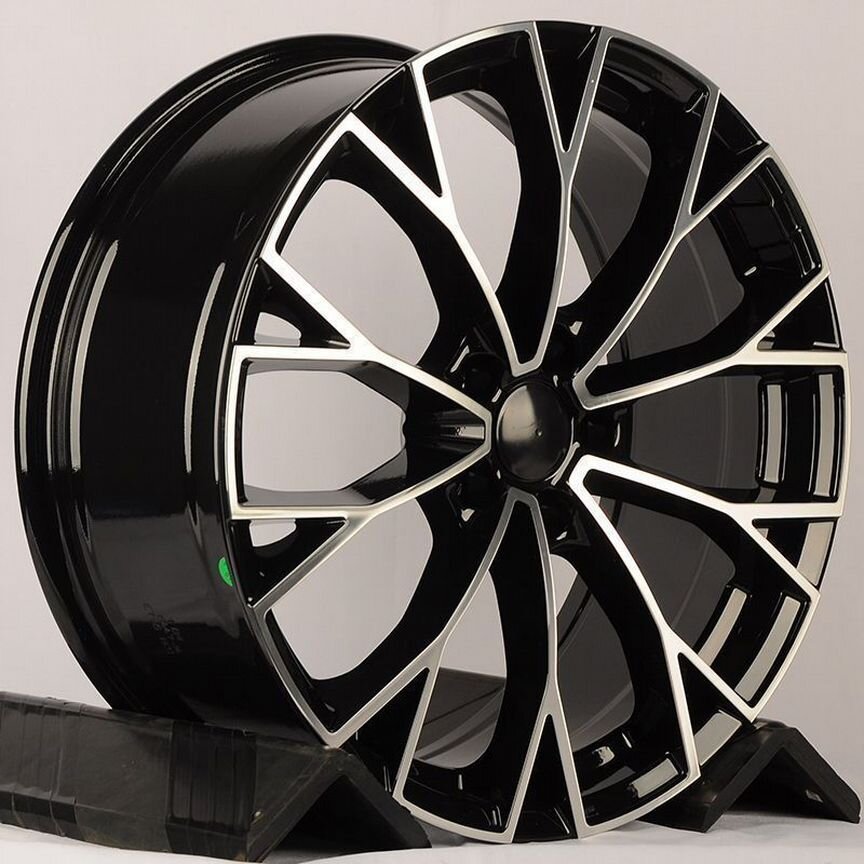 Литые диски Powcan 7.5×R18 5×112