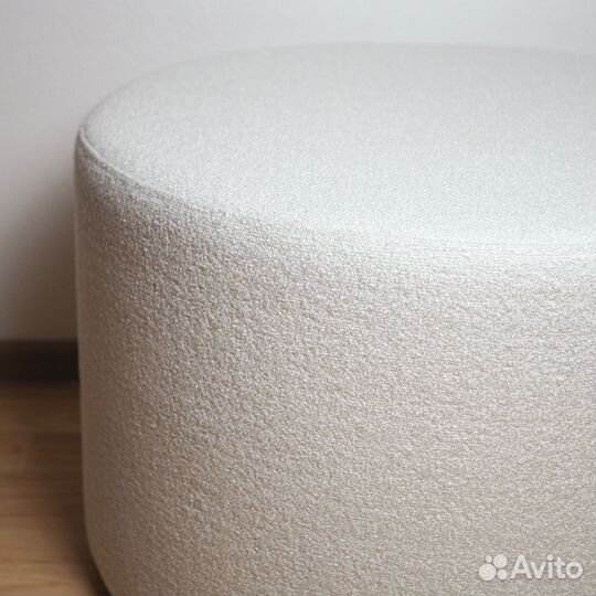 Пуф большой круглый в букле