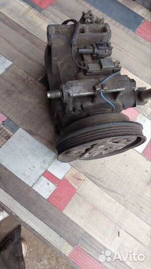 Компрессор кондиционера Nissan Premiera P11