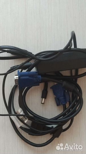 Монитор Samsung