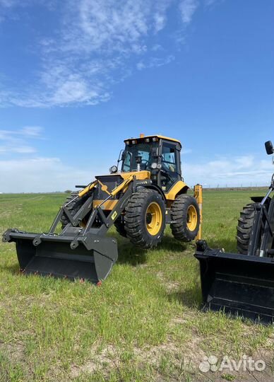 Экскаватор-погрузчик JCB 4CX, 2023