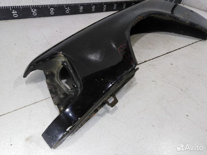 Крыло переднее левое