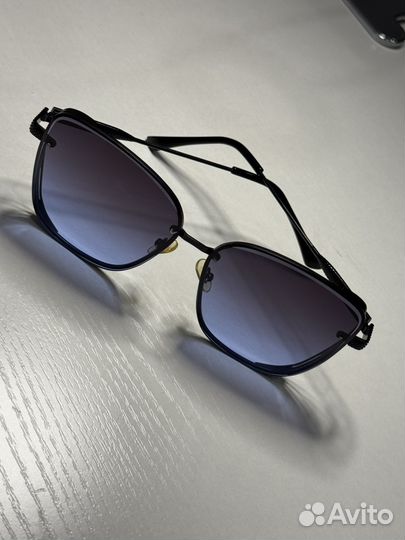 Солнцезащитные очки женские