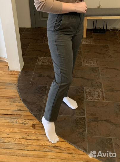 Брюки классические