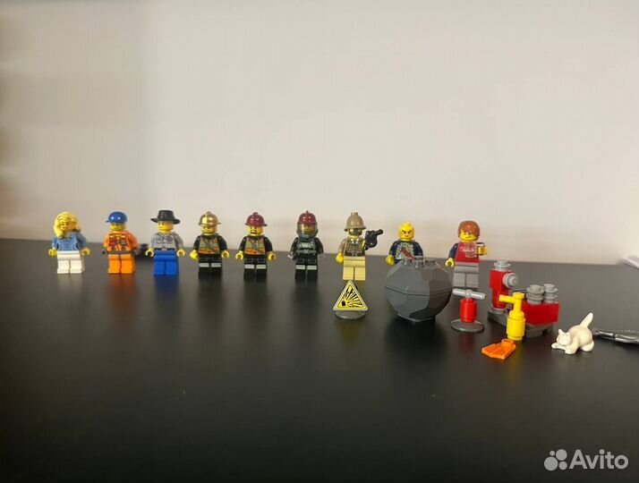 Lego city минифигурки