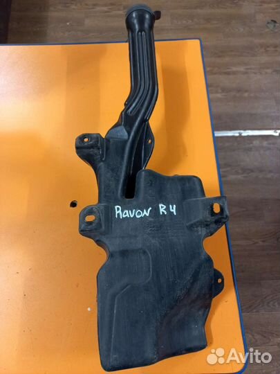 Бачок омывателя Ravon R4