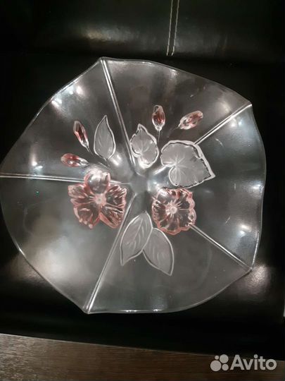 Блюдо, + 2 вазы конфетницы, фруктовницы