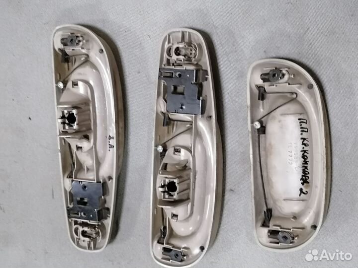 Ручка потолочн.внутр.Chrysler Concorde 2 1998-2004