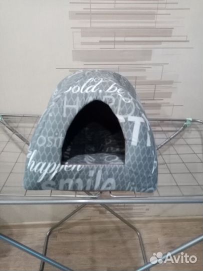 Домик для маленькой собаки